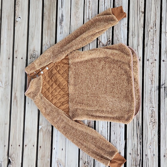 Main Strip Boutique Plush Brown Pullover Quilted Snap Fleece Sherpa Soft Medium - Picture 1 of 5
